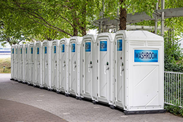 Portable Toilet Options We Offer in South Apopka, FL