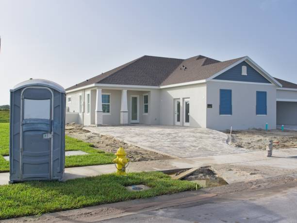 Best Portable restroom trailer rental  in South Apopka, FL
