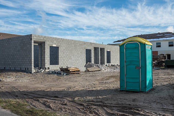 Best Luxury portable toilet rental  in South Apopka, FL